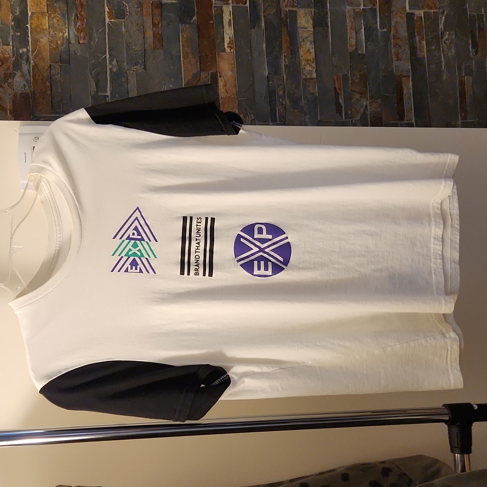 EXPRESS PRINTED TEE SIZE:M